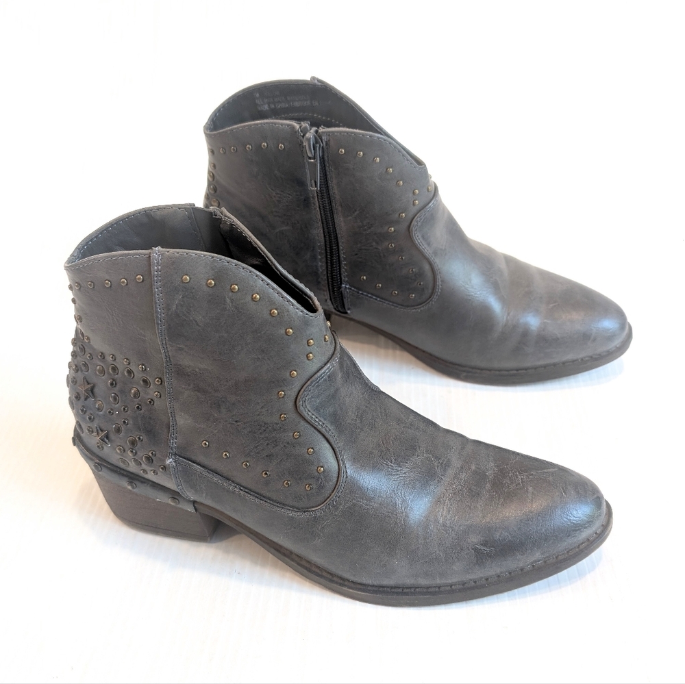 93 VINTAGE Willow Charcoal Studded Ankle Booties Western Cowgirl Boots Size 7